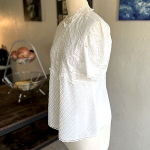 Vintage 60s White Lace Blouse